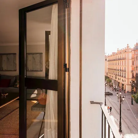 Minty Stay - 3Bd Cathedral Seville Exterior photo